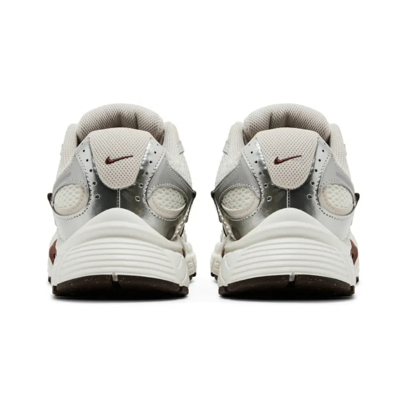 Nike V5 RNR 'Sail Fauna Brown' (Women) - الصورة 4