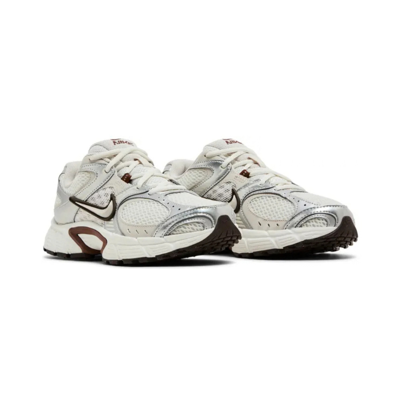 Nike V5 RNR 'Sail Fauna Brown' (Women) - الصورة 3