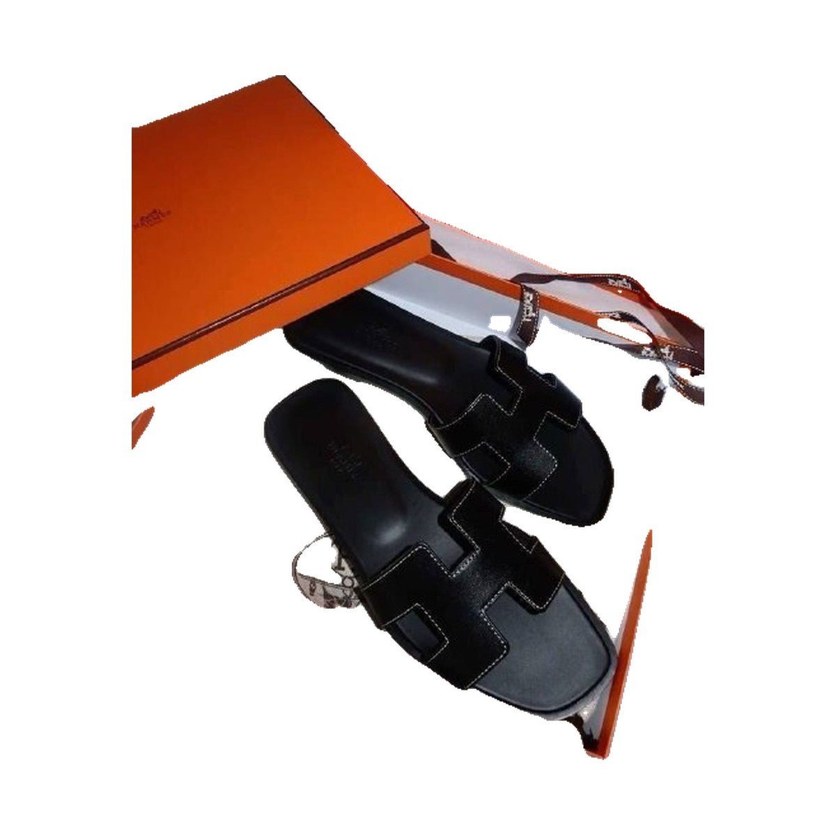 Hermès Oran Sandal 'Noir Box Calfskin' (Women) - الصورة 3